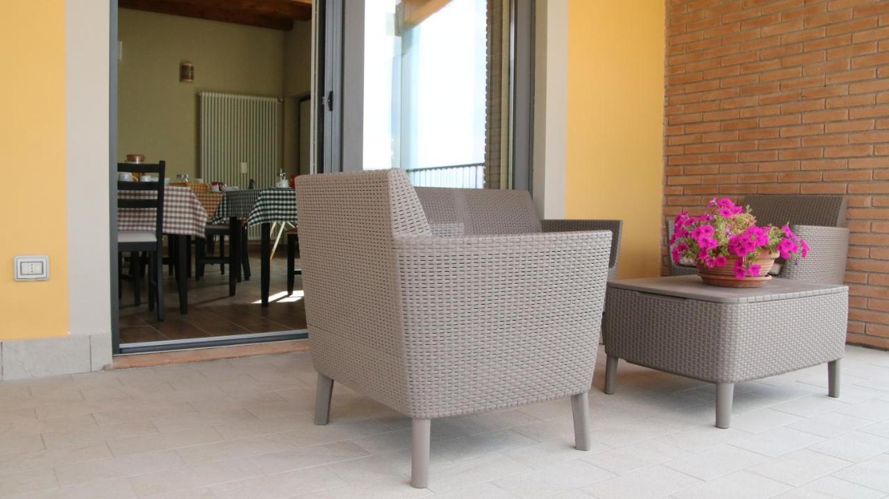 Al Ginepro Bed and Breakfast Montecchio  Εξωτερικό φωτογραφία