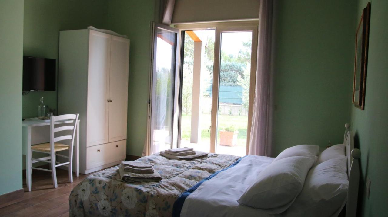 Al Ginepro Bed and Breakfast Montecchio  Εξωτερικό φωτογραφία